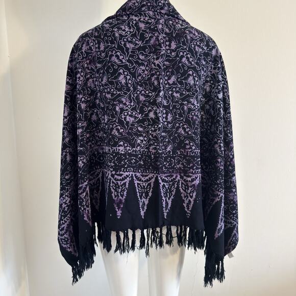 Women’s Shawl or Scarf 100% Rayon Purple and Black Accessory - Picture 3 of 9
